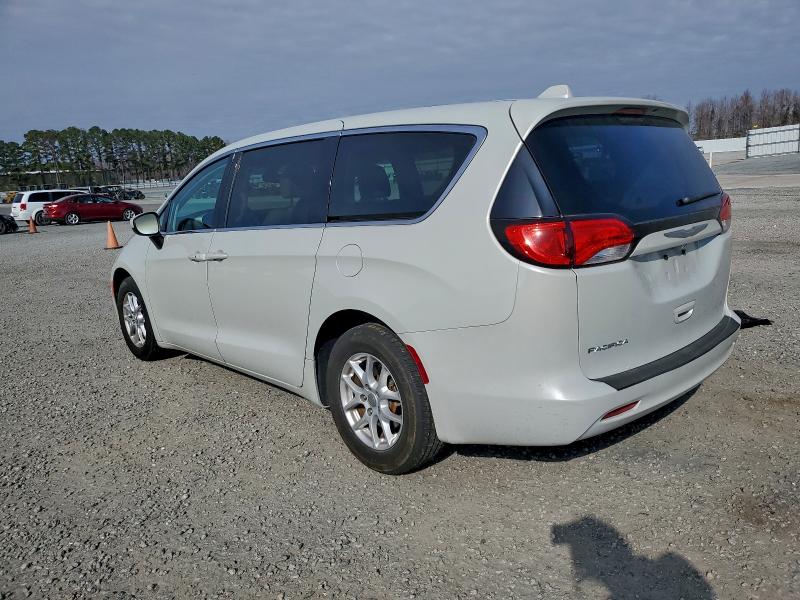 Фото 2 - CHRYSLER PACIFICA