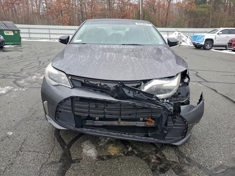 Фото 5 - TOYOTA AVALON