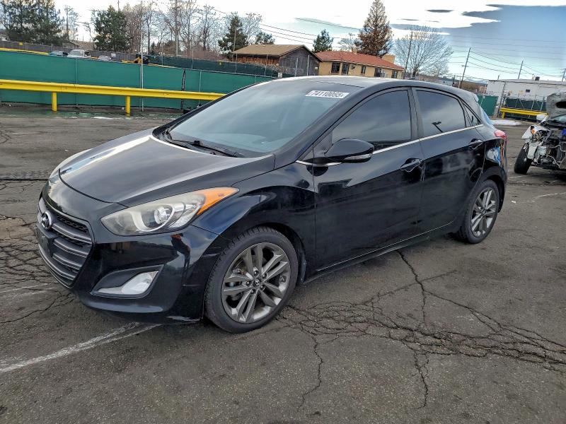 Фото 1 - HYUNDAI ELANTRA