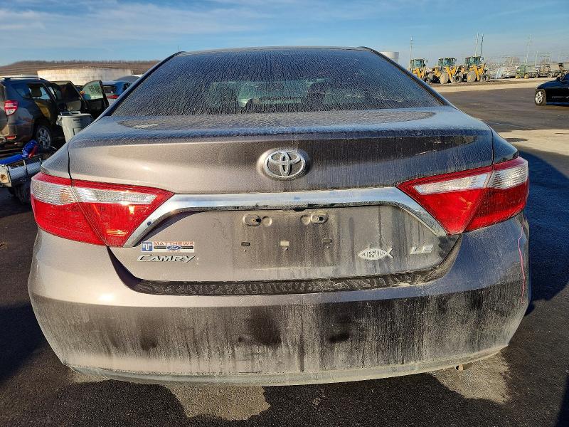 Фото 6 - TOYOTA CAMRY