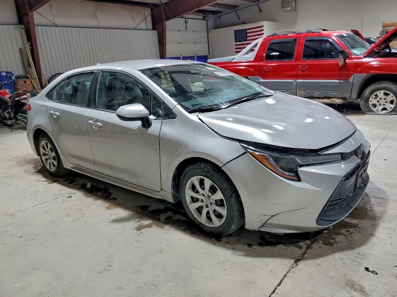 Фото 4 - TOYOTA COROLLA