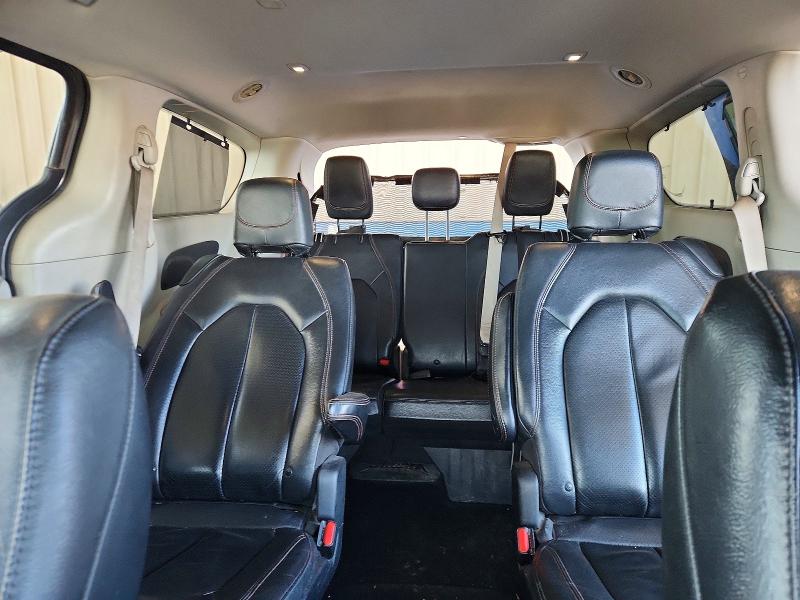 Фото 10 - CHRYSLER PACIFICA