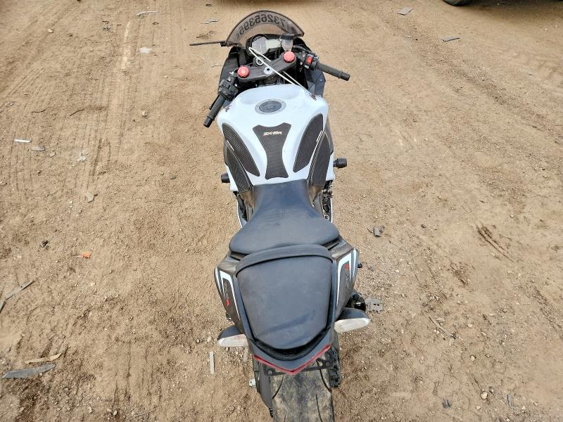 Фото 6 - KAWASAKI NINJA 600