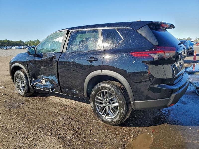 Фото 2 - NISSAN ROGUE