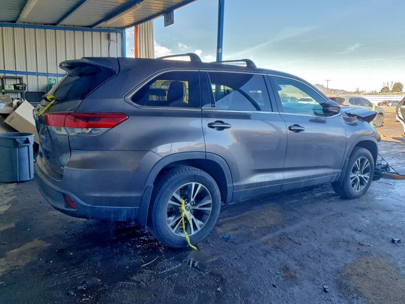 Фото 3 - TOYOTA HIGHLANDER