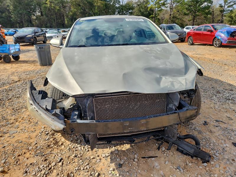 Фото 5 - HYUNDAI ELANTRA