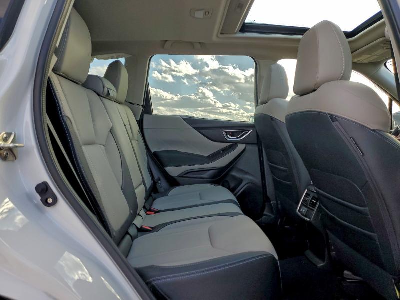 Фото 11 - SUBARU FORESTER