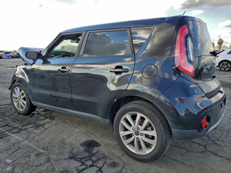 Фото 2 - KIA SOUL