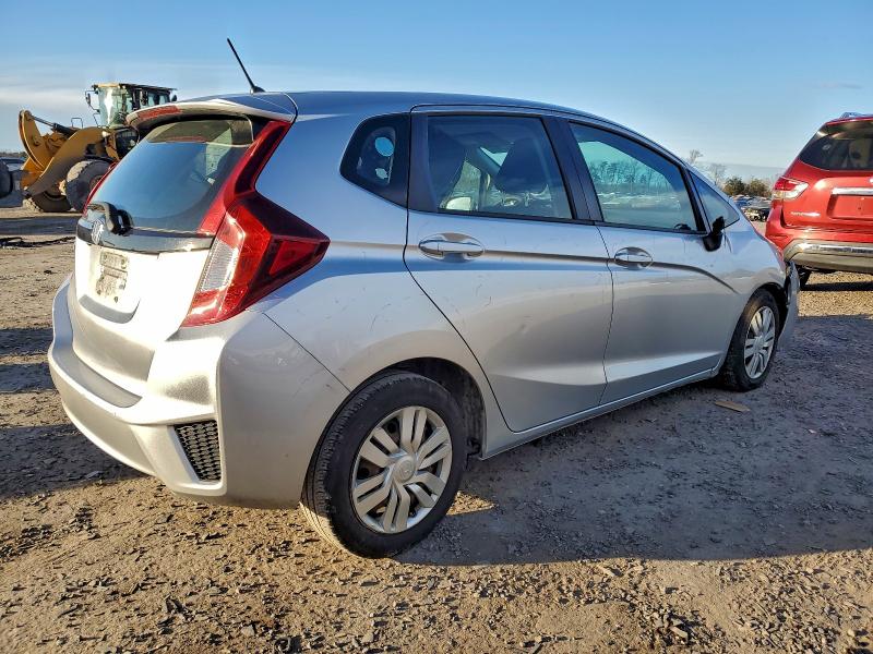 Фото 3 - HONDA FIT
