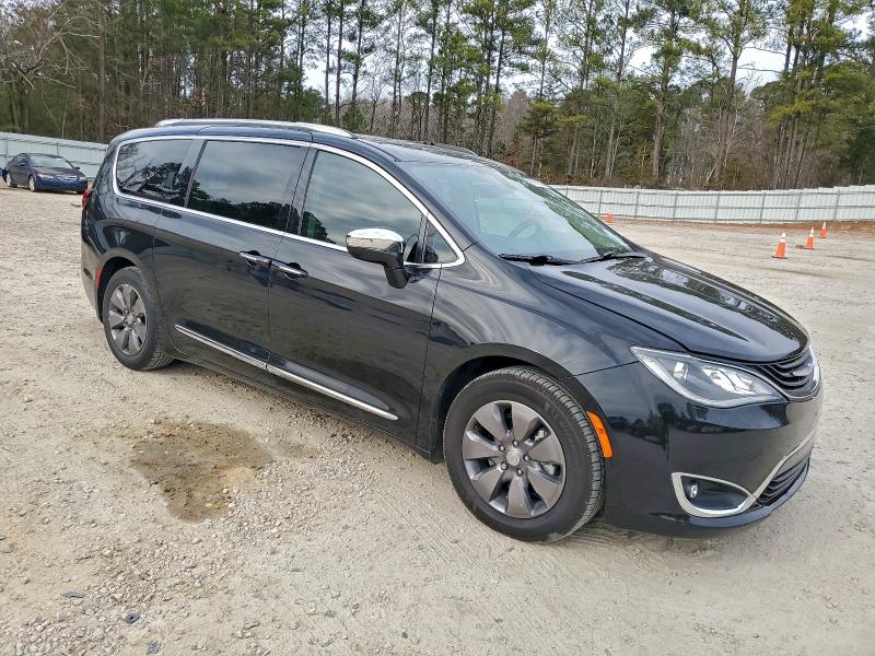 Фото 4 - CHRYSLER PACIFICA