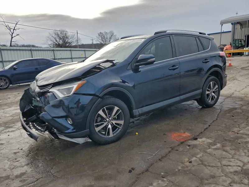 Фото 1 - TOYOTA RAV4