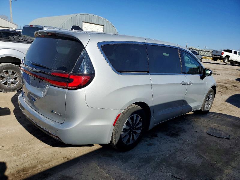 Фото 3 - CHRYSLER PACIFICA