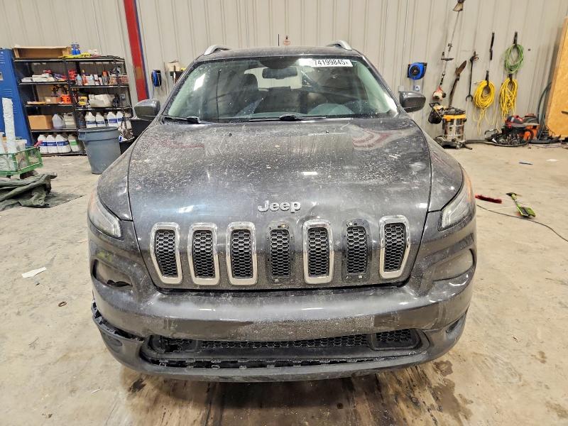 Фото 5 - JEEP GRAND CHER