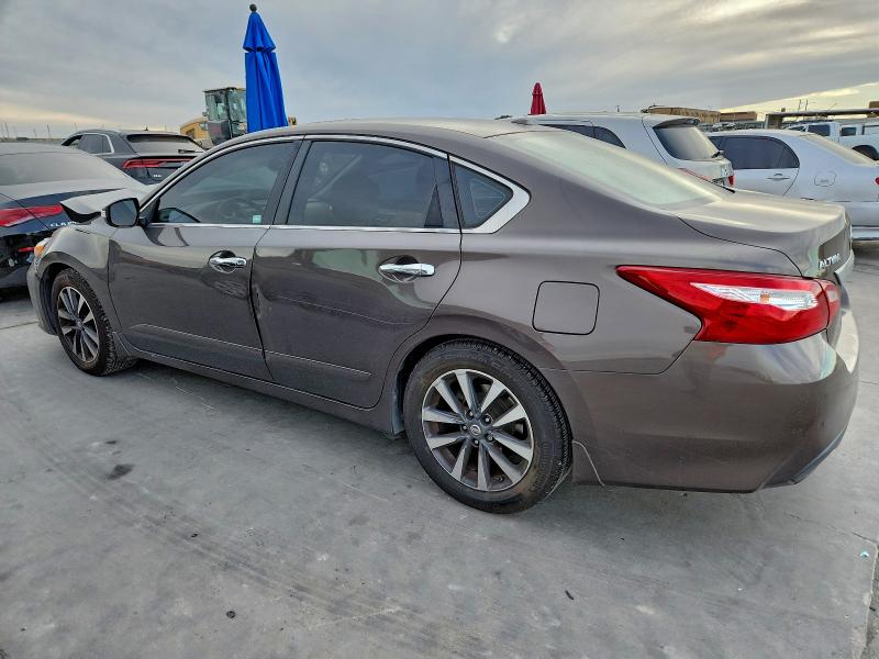 Фото 2 - NISSAN ALTIMA