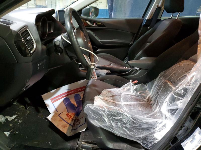 Фото 7 - MAZDA 3