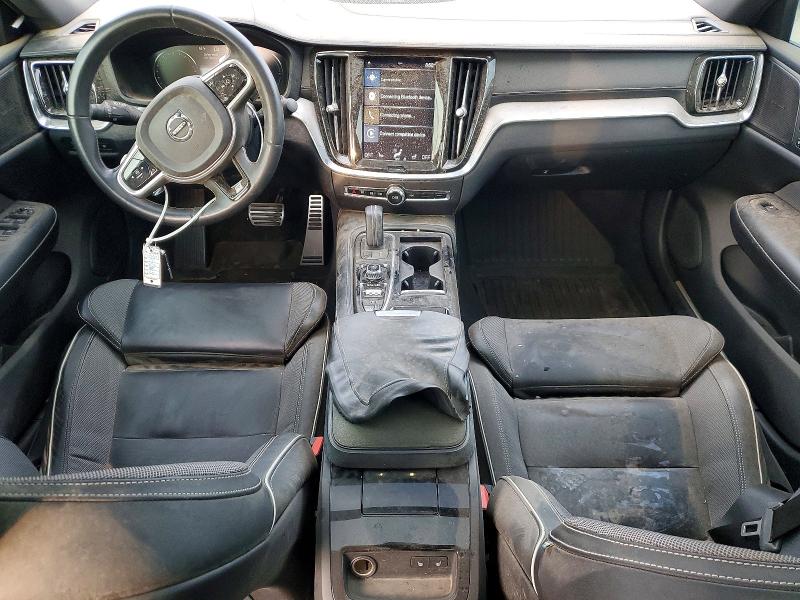 Фото 8 - VOLVO S60