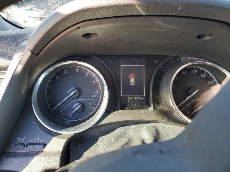 Фото 9 - TOYOTA CAMRY