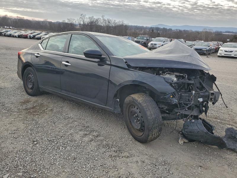 Фото 4 - NISSAN ALTIMA