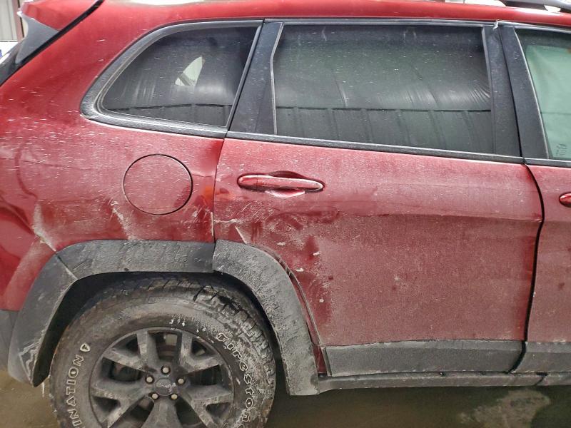 Фото 11 - JEEP CHEROKEE