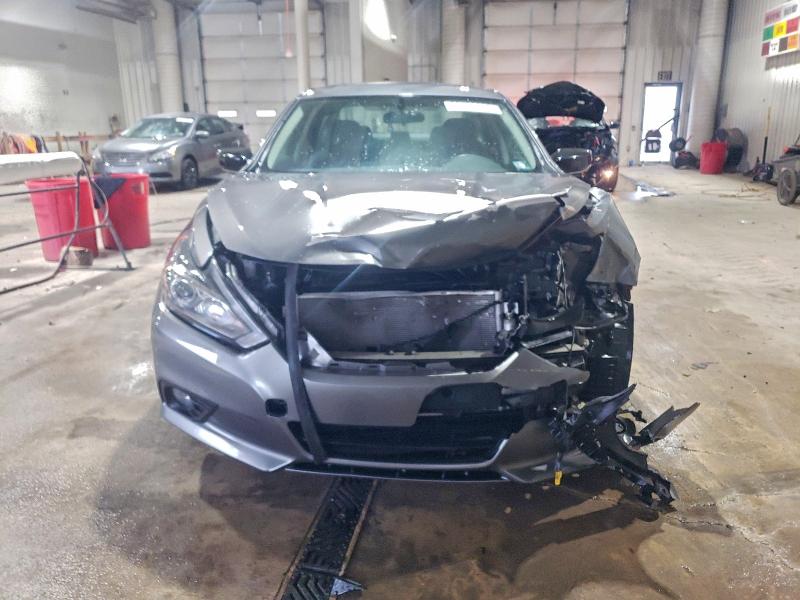 Фото 5 - NISSAN ALTIMA