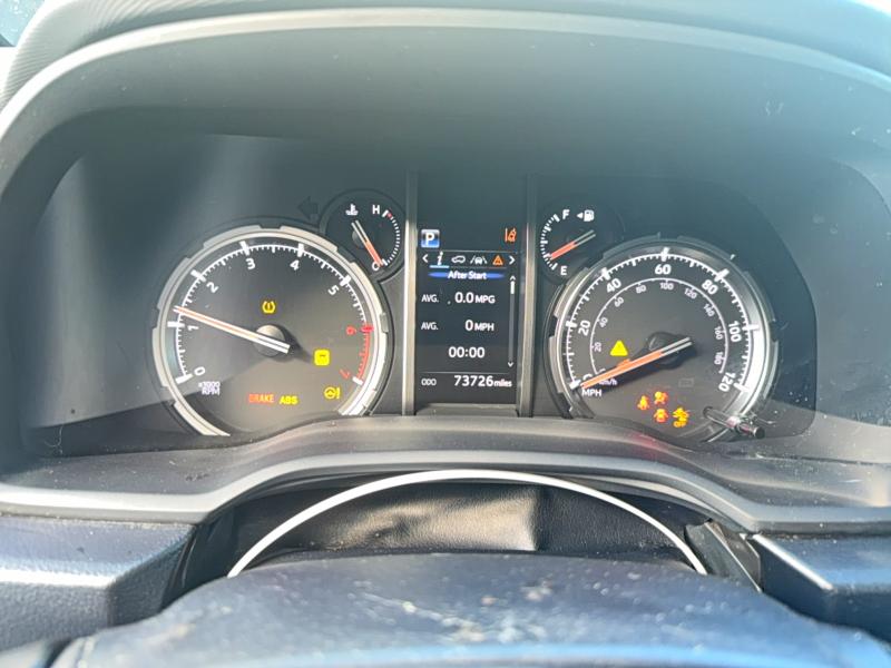 Фото 8 - TOYOTA 4RUNNER