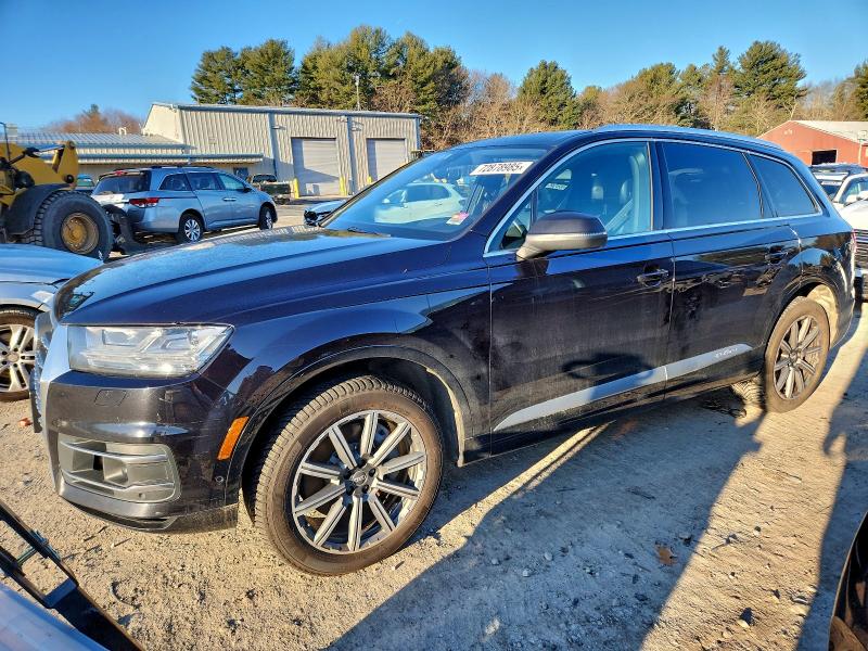 Фото 1 - AUDI Q7