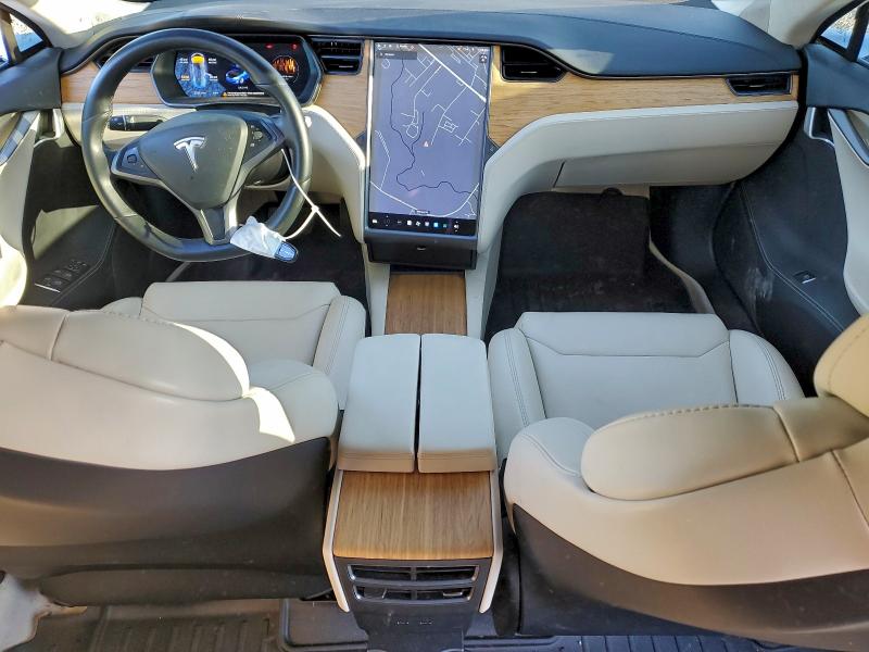 Фото 8 - TESLA MODEL S