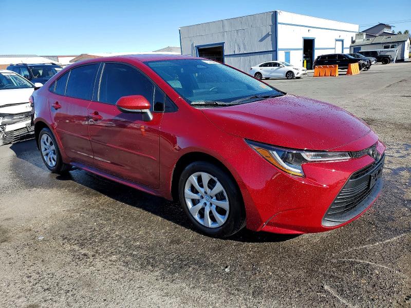 Фото 4 - TOYOTA COROLLA