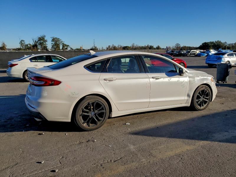 Фото 3 - FORD FUSION