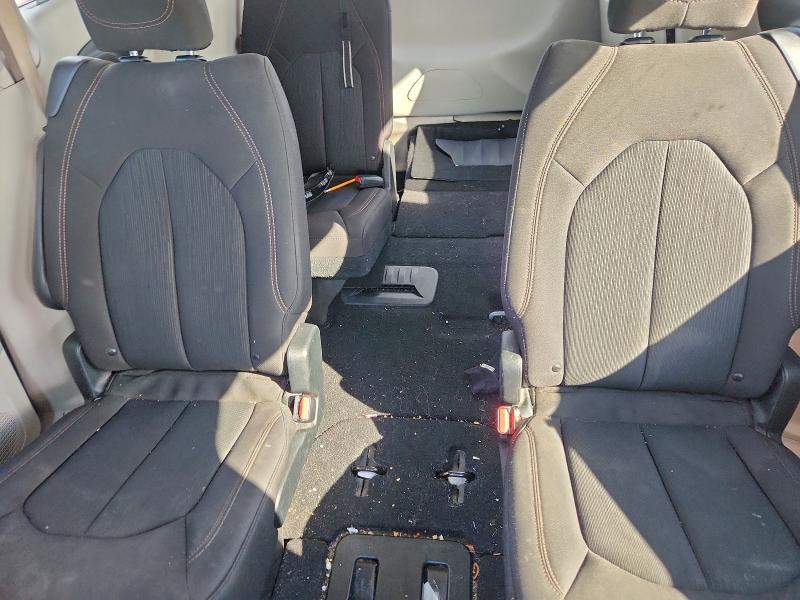 Фото 10 - CHRYSLER PACIFICA