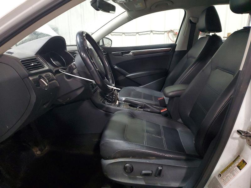 Фото 7 - VOLKSWAGEN PASSAT