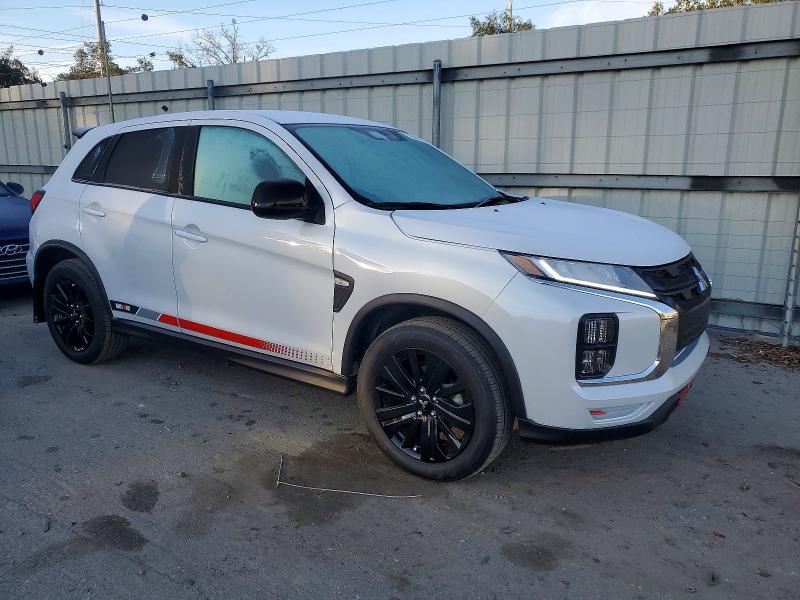 Фото 4 - MITSUBISHI OUTLANDER