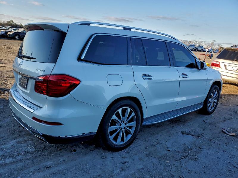 Фото 3 - MERCEDES-BENZ GL-CLASS