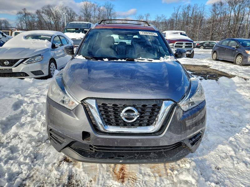 Фото 5 - NISSAN KICKS