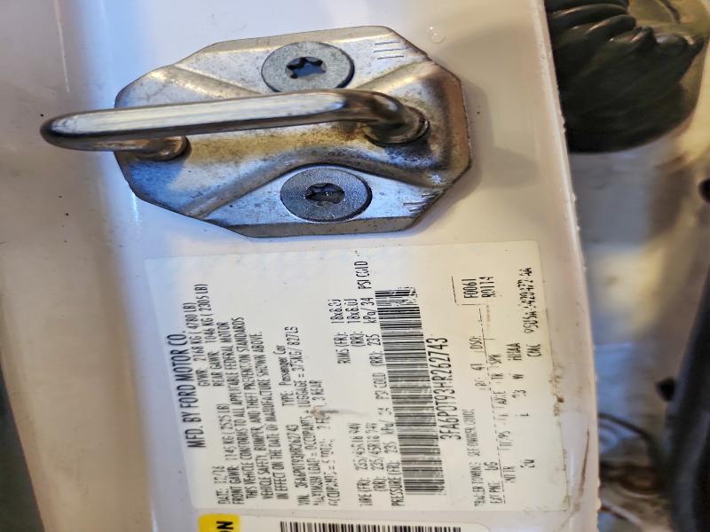 Фото 12 - FORD FUSION