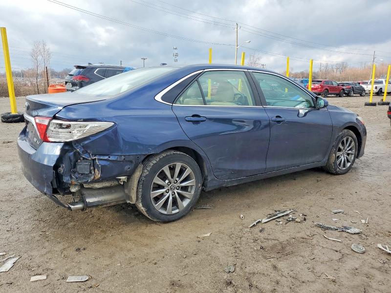 Фото 3 - TOYOTA CAMRY