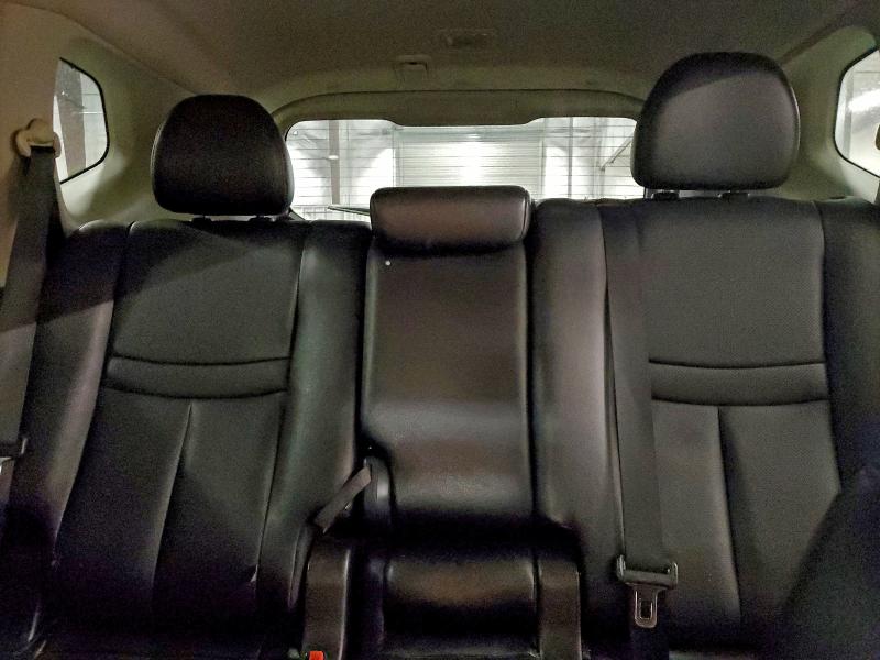 Фото 10 - NISSAN ROGUE