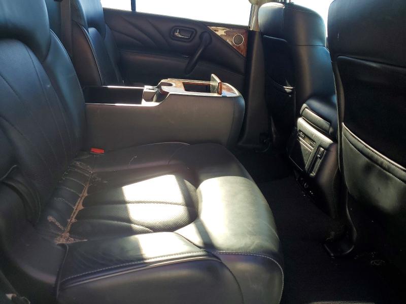 Фото 11 - INFINITI QX80