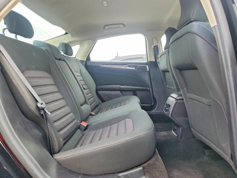 Фото 10 - FORD FUSION