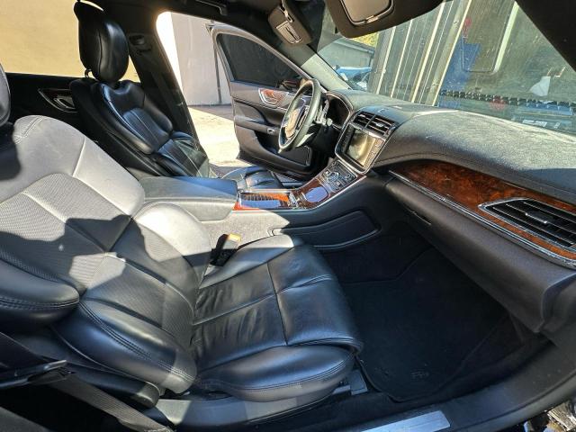 LINCOLN CONTINENTL 2017 VIN 1LN6L9UK9H5617828