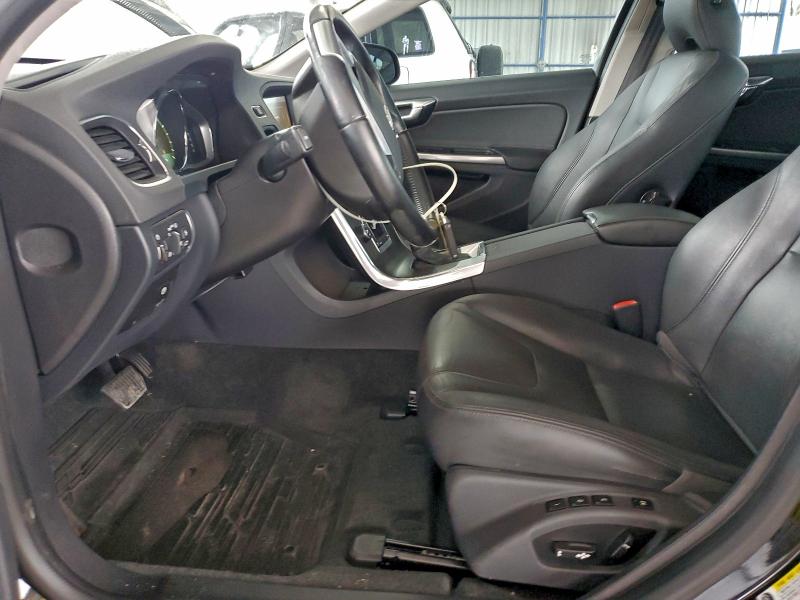 Фото 7 - VOLVO S60