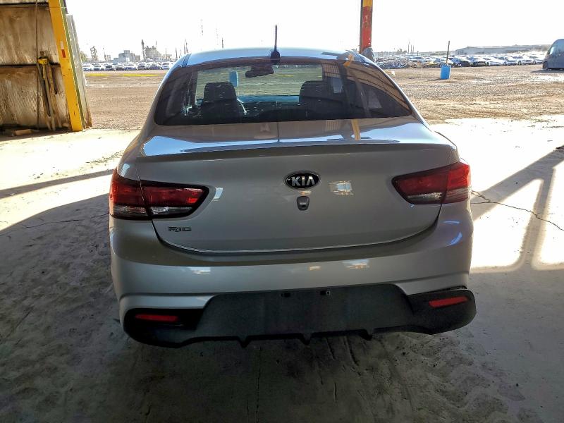 Фото 6 - KIA RIO