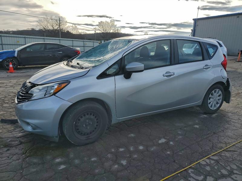 Фото 1 - NISSAN VERSA