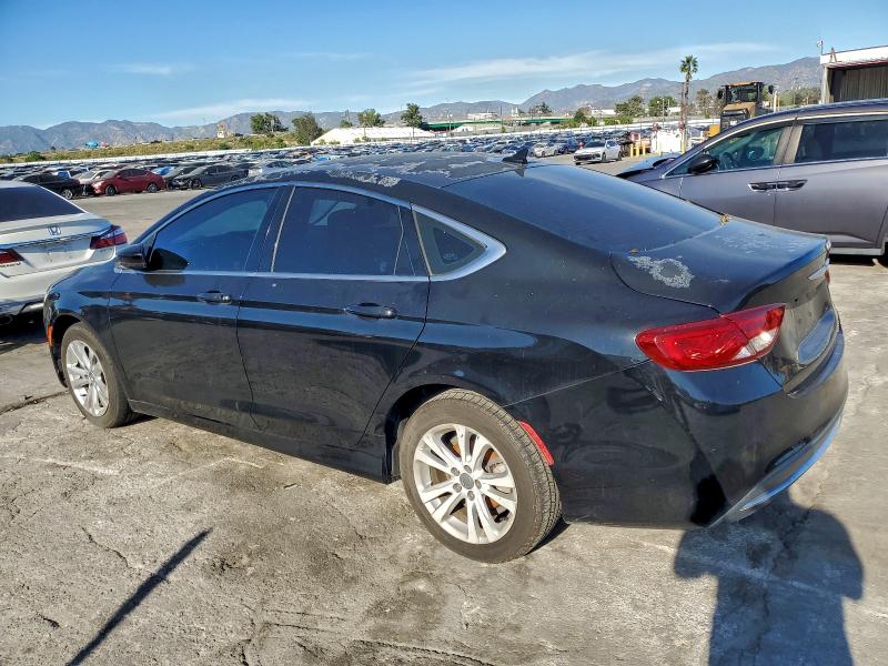 Фото 2 - CHRYSLER 200