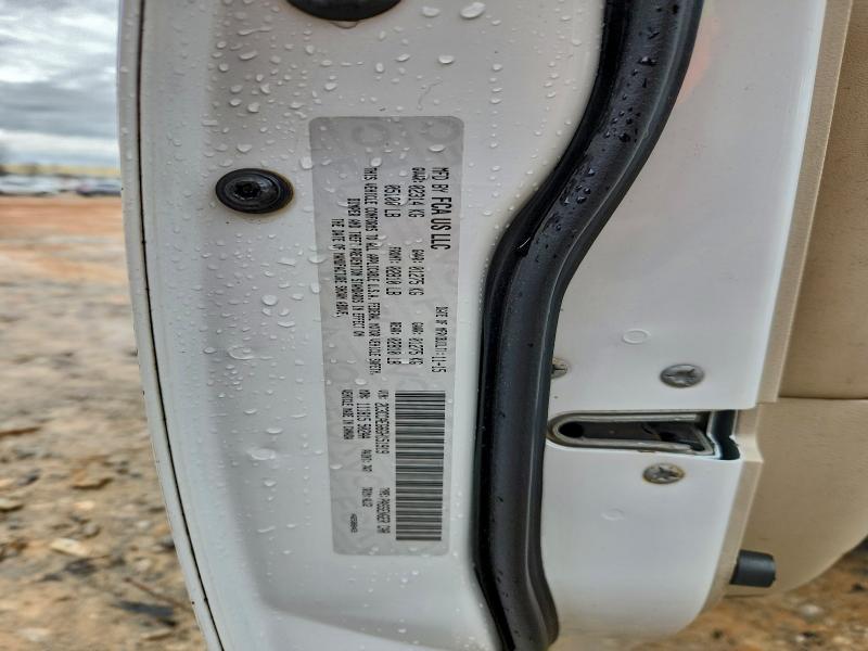 Фото 13 - CHRYSLER 300