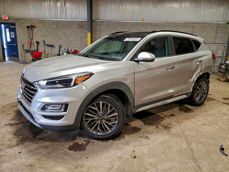 Фото 1 - HYUNDAI TUCSON