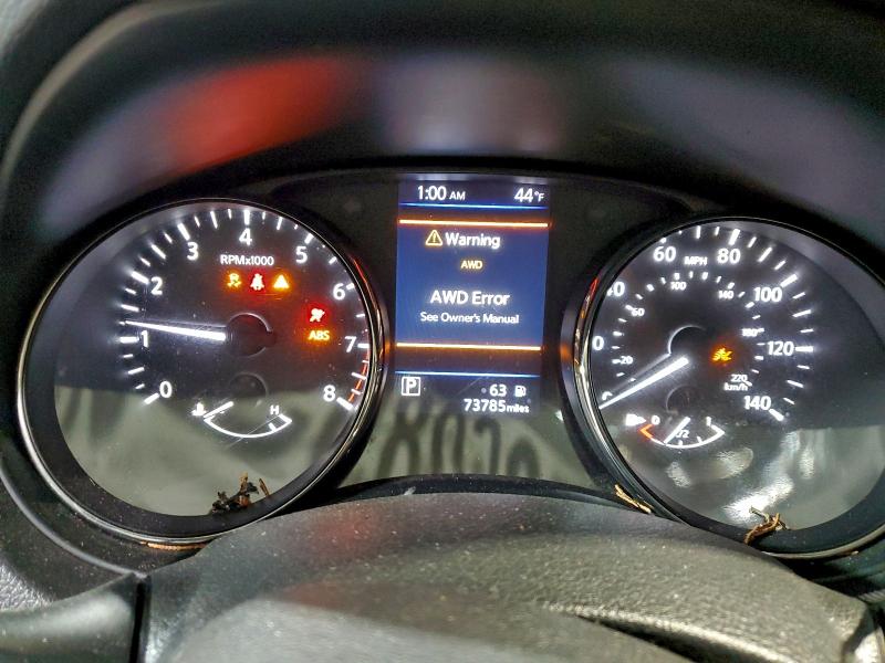 Фото 9 - NISSAN ROGUE