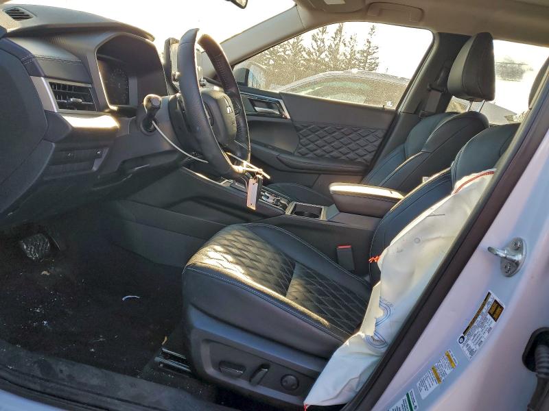 Фото 7 - MITSUBISHI OUTLANDER