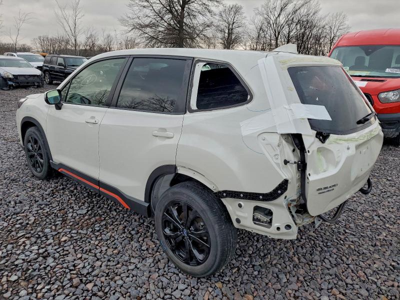 Фото 2 - SUBARU FORESTER