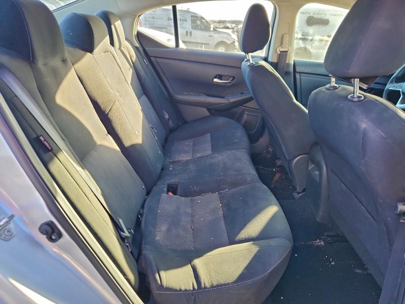 Фото 10 - NISSAN SENTRA